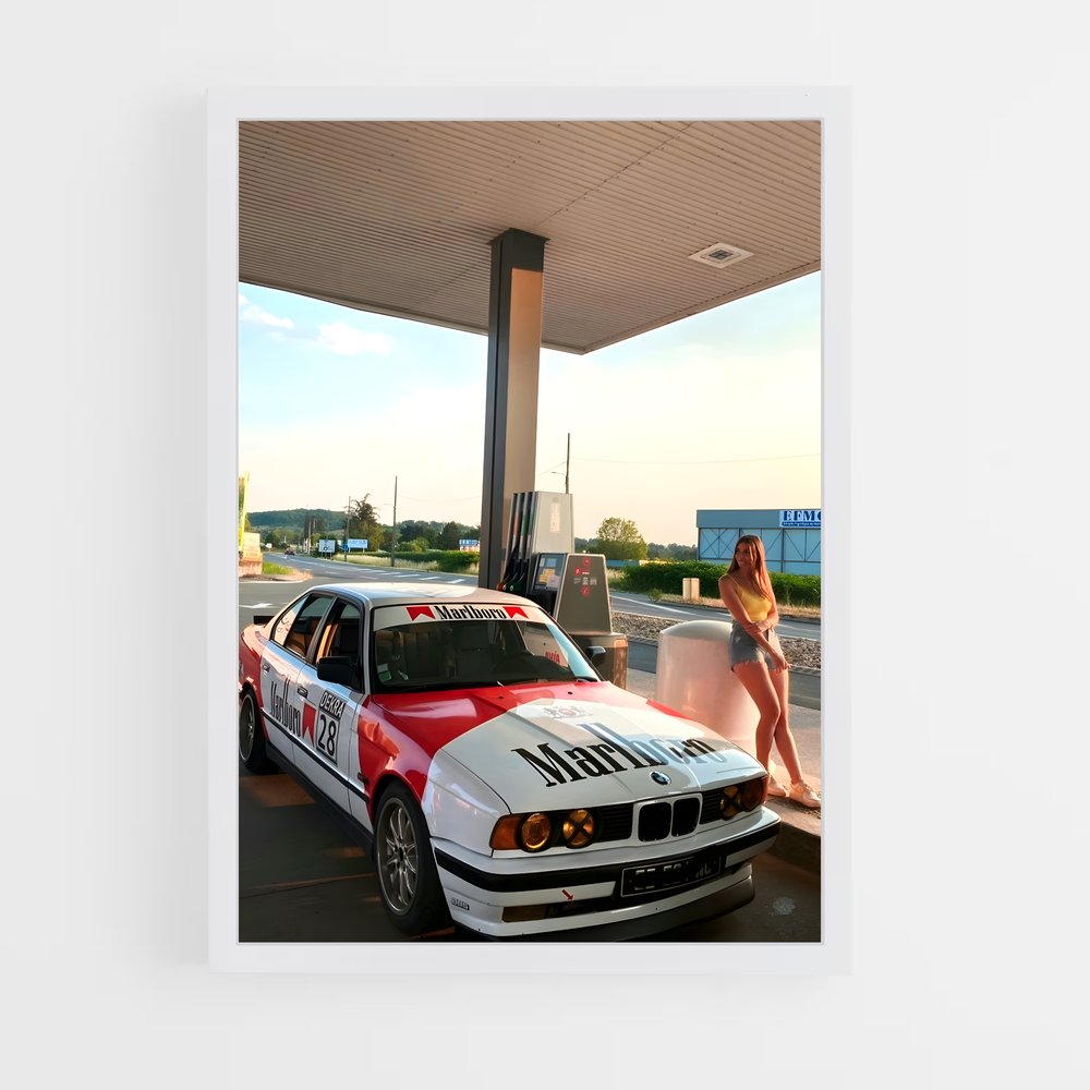 Poster Femme et Moteurs – affiche BMW (vue 3)